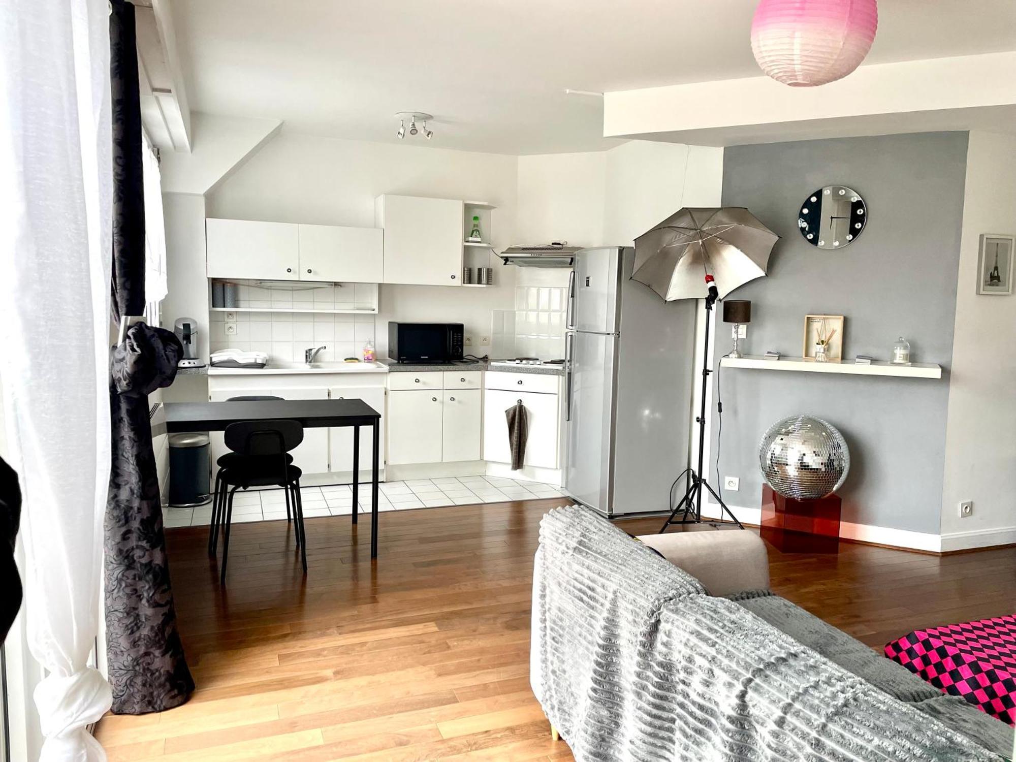 Charmant Appartement En Bord De Cher Saint-Avertin Exterior photo